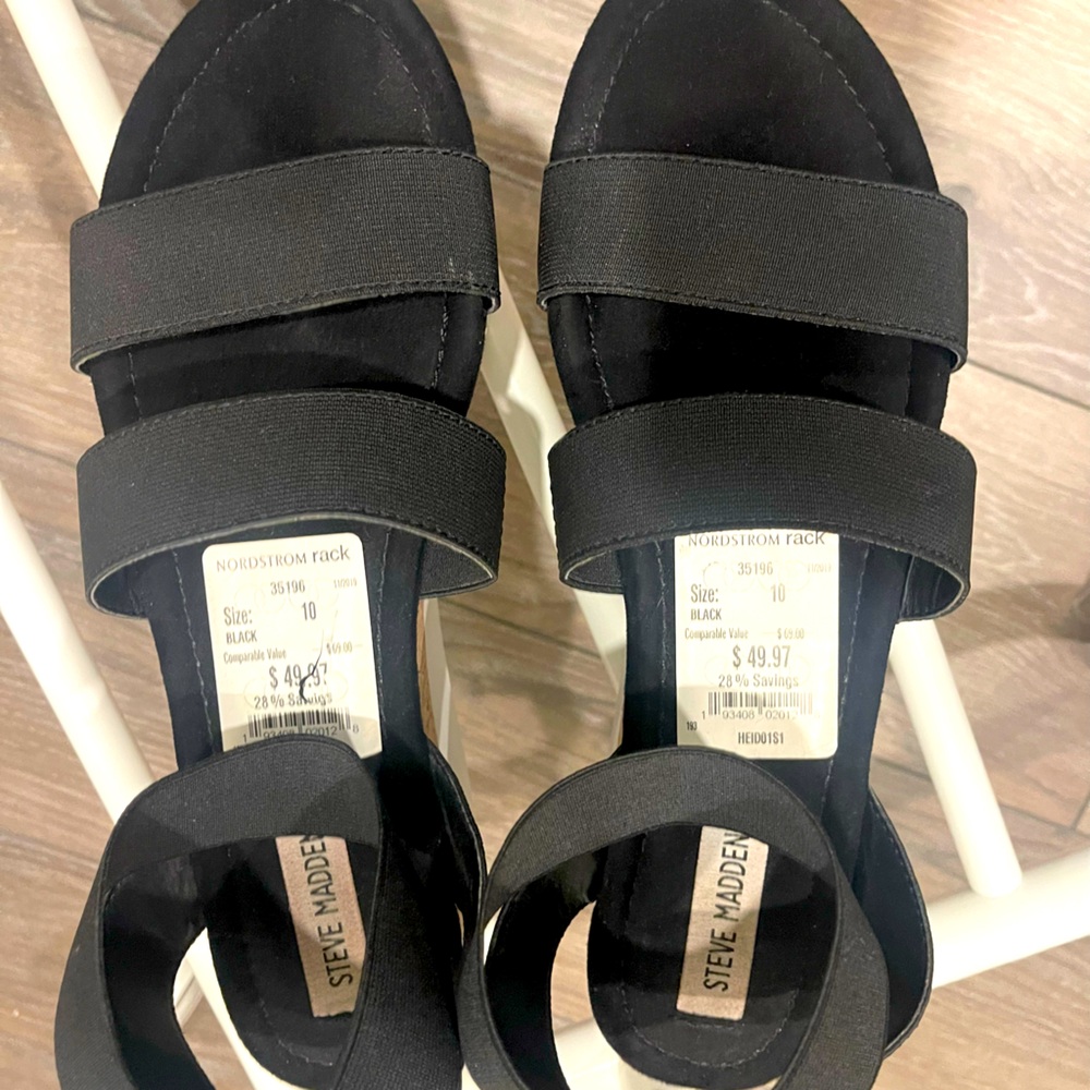 Steve Madden sandals; size 10